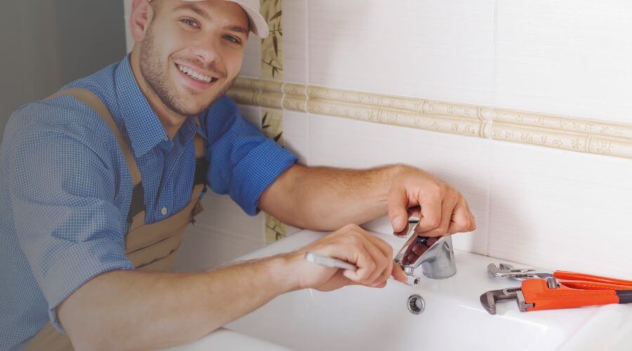 Expert burst pipe repair services in Rossburg, OH